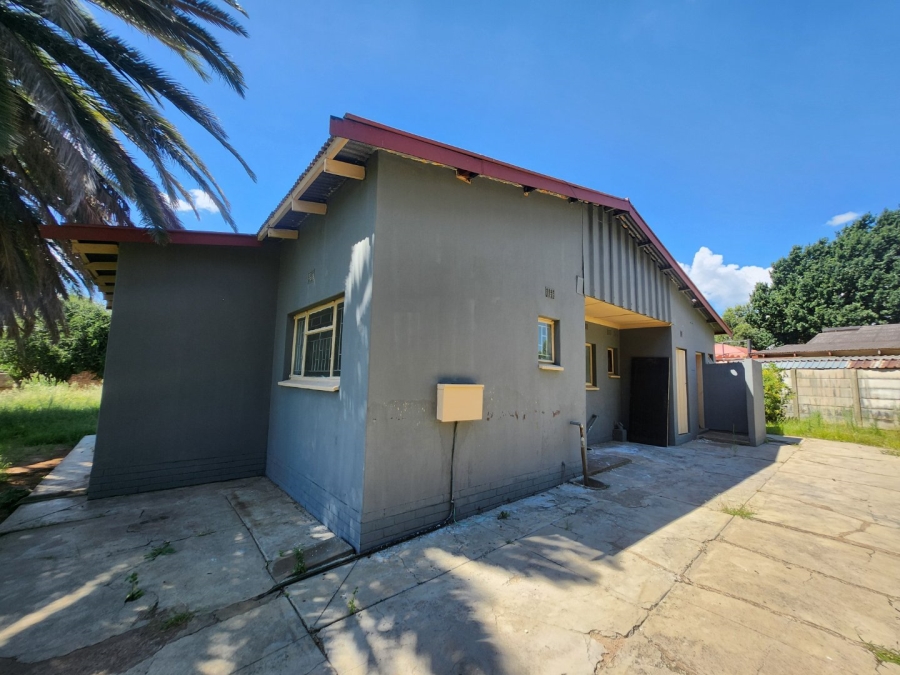3 Bedroom Property for Sale in Roosheuwel North West